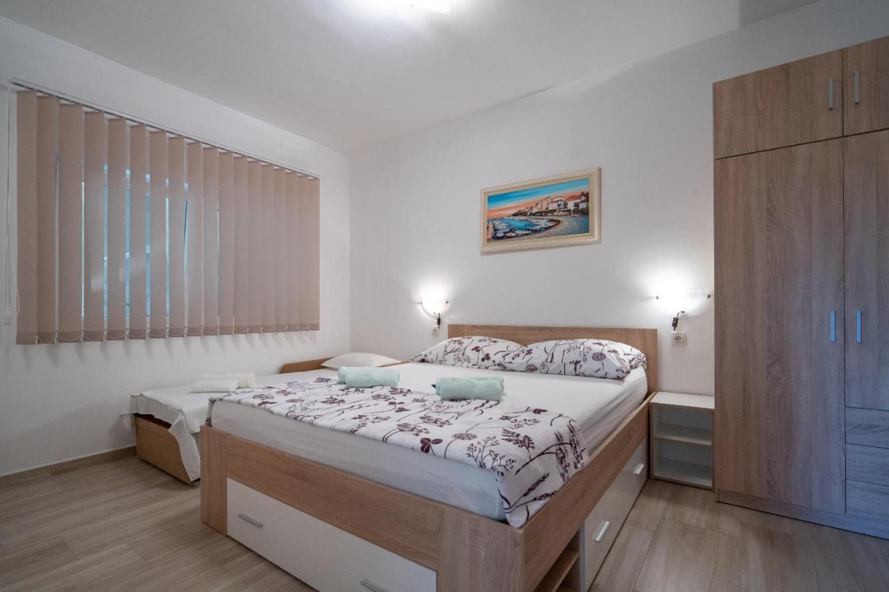 Apartman Ana Novi Vinodolski Exterior foto